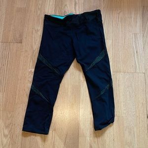 Lorna Jane cropped leggings